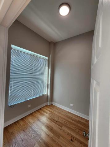 6321 South Eberhart Avenue Chicago IL 60637