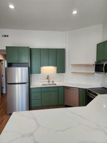 6321 South Eberhart Avenue Chicago IL 60637