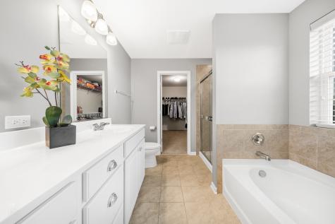 34040 North Jenna Lane Gurnee IL 60031