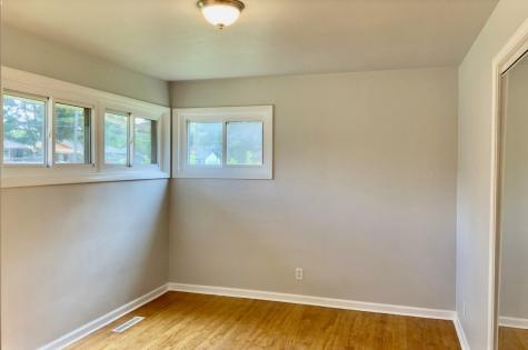 3929 Pinecrest Road Rockford IL 61107