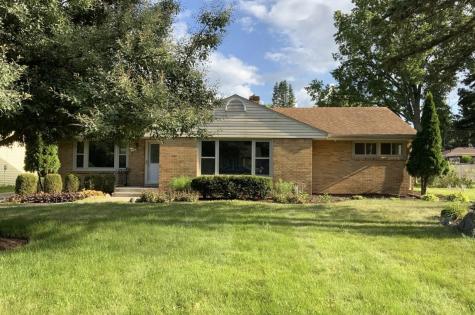3929 Pinecrest Road Rockford IL 61107