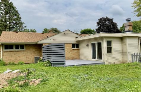 3929 Pinecrest Road Rockford IL 61107