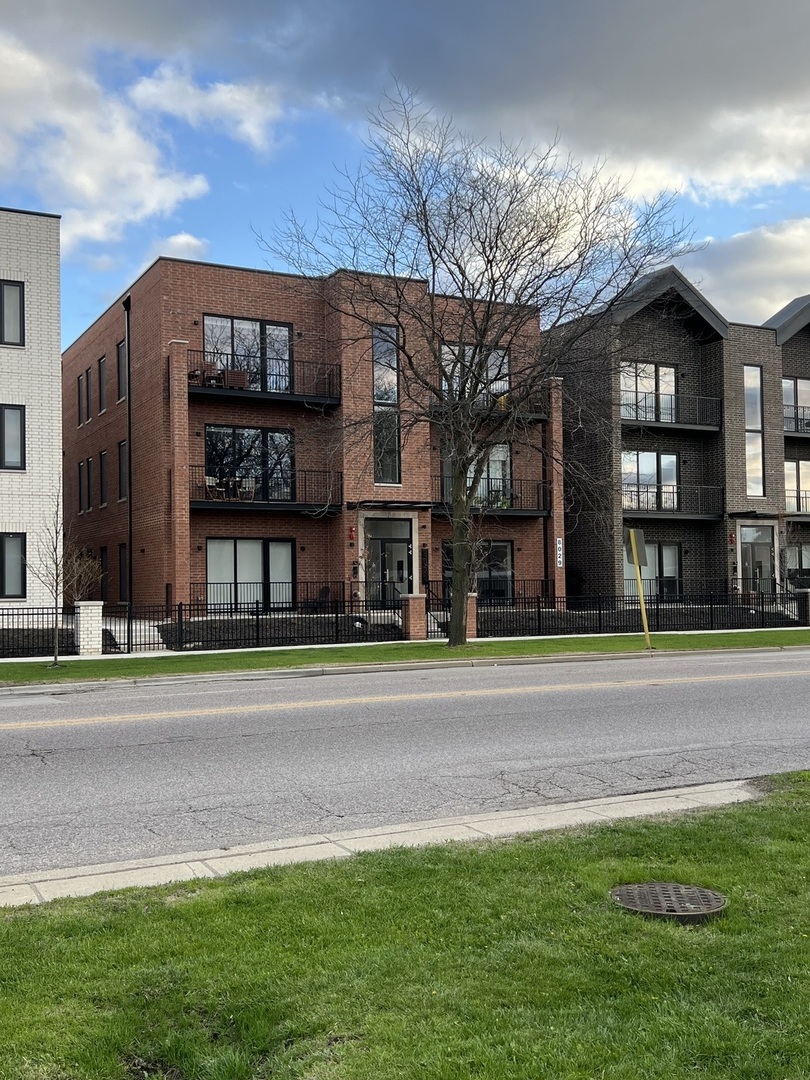8029 West Belmont Avenue River Grove IL 60171