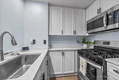 680 North Green Street Chicago IL 60642