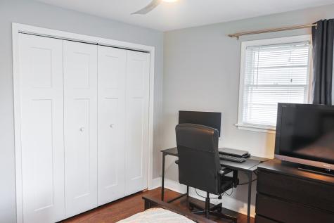 227 North Butterfield Road Libertyville IL 60048