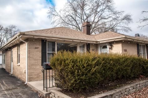227 North Butterfield Road Libertyville IL 60048