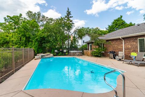 31 Fox Trail Lincolnshire IL 60069
