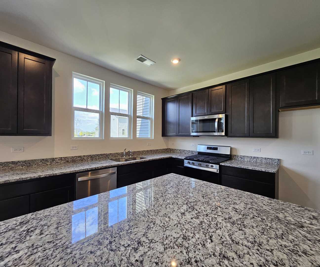 12802 S Nicholas Drive Plainfield IL 60585