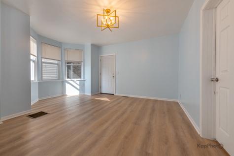 2821 South Emerald Avenue Chicago IL 60616