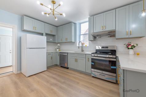 2821 South Emerald Avenue Chicago IL 60616