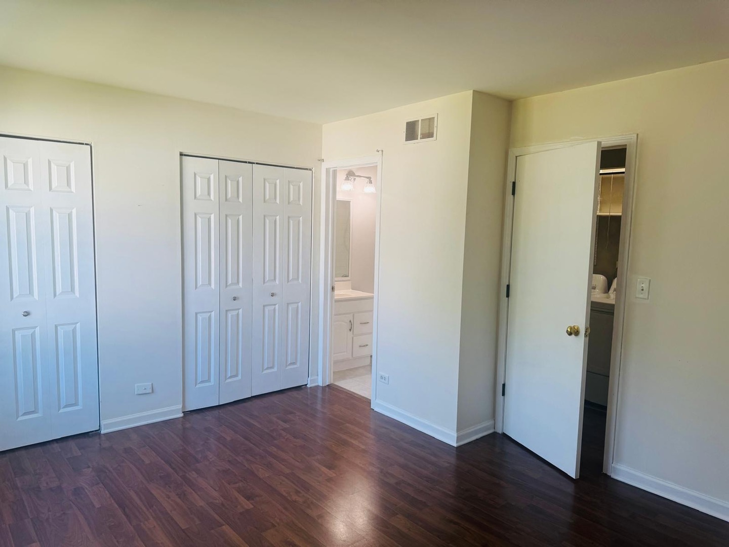 2454 Devonshire Court Aurora IL 60502