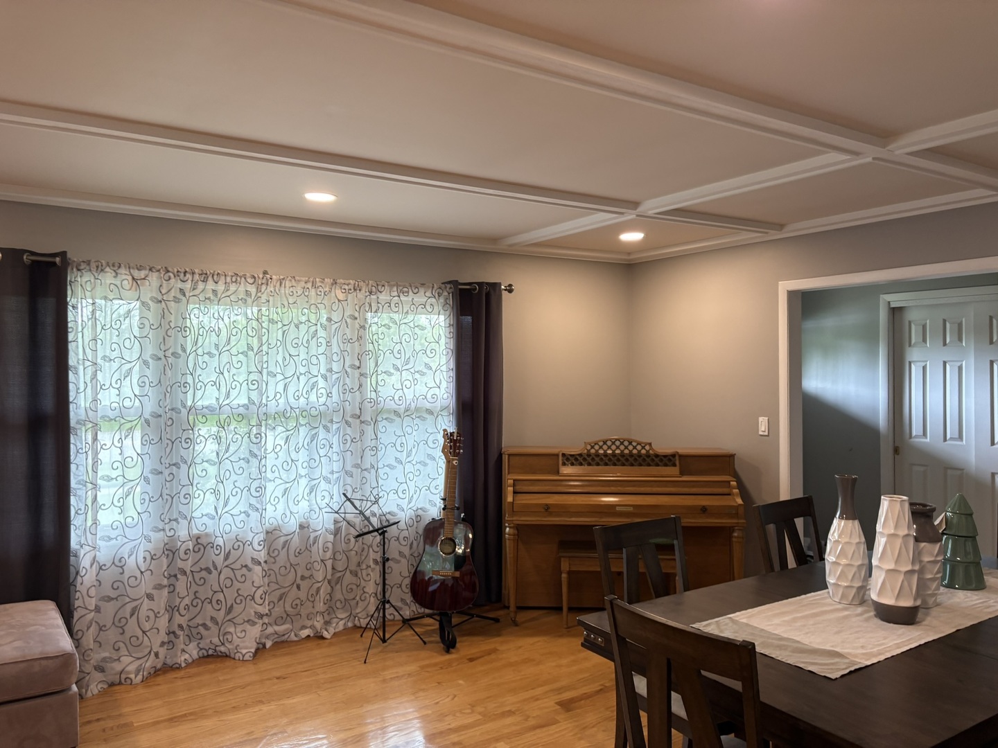 609 West Gartner Road Naperville IL 60540