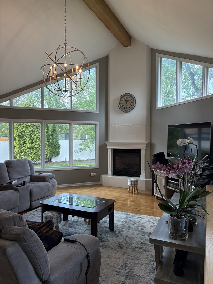 609 West Gartner Road Naperville IL 60540