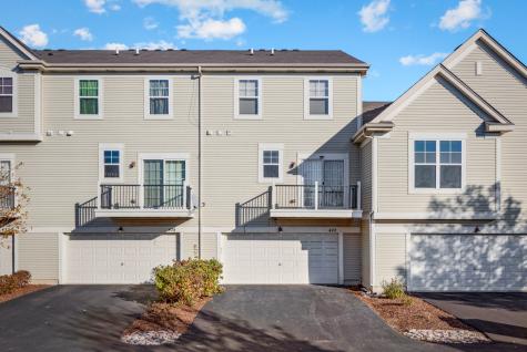 422 Grosvenor Lane Aurora IL 60504