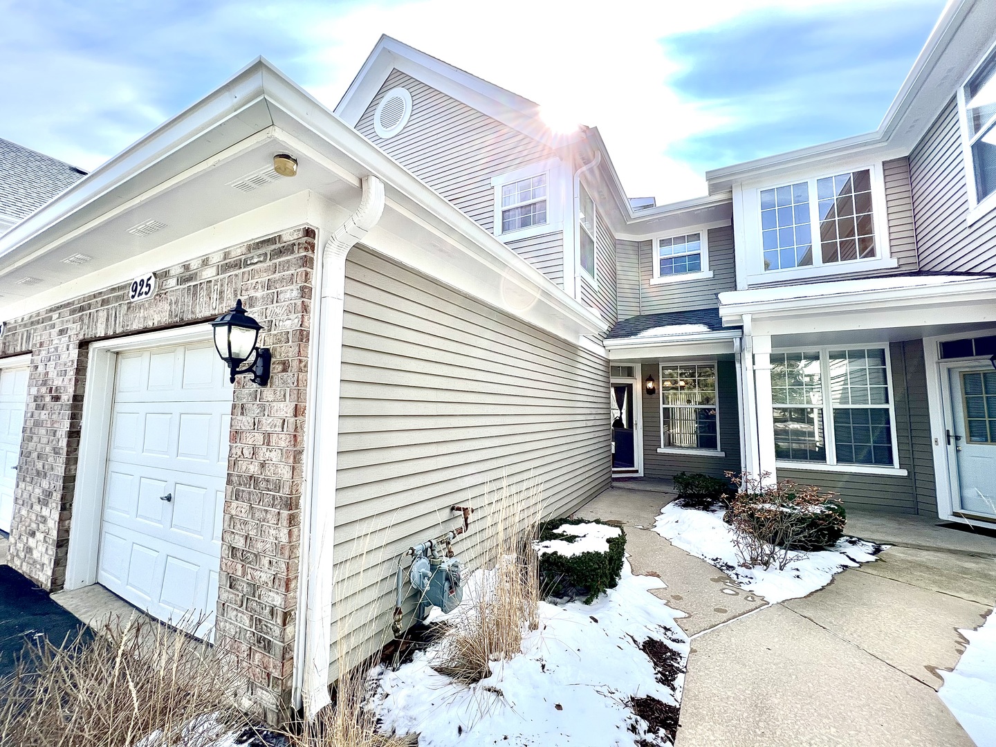 925 Sheridan Circle Naperville IL 60563