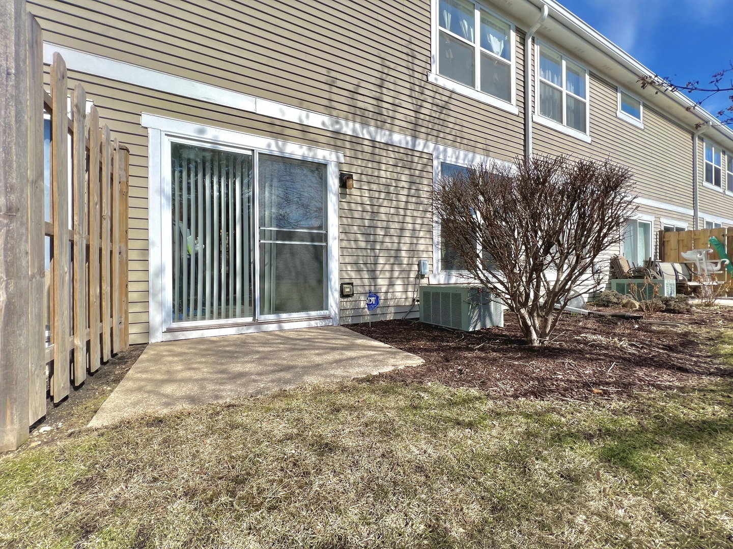 925 Sheridan Circle Naperville IL 60563