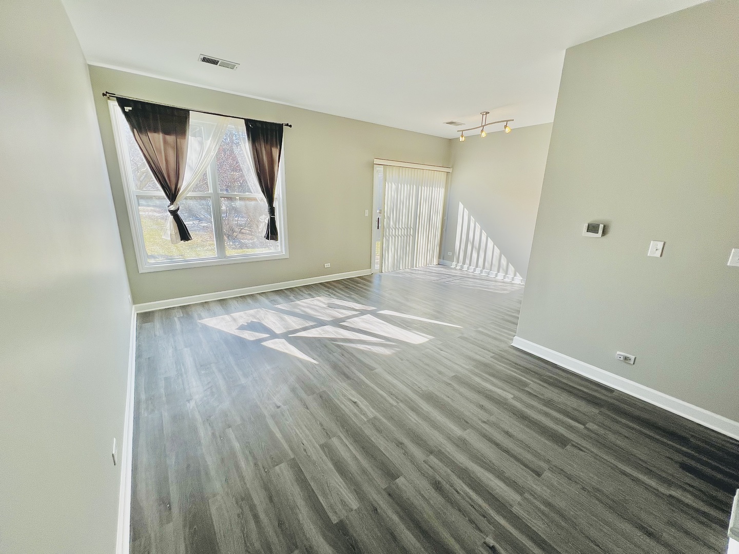 925 Sheridan Circle Naperville IL 60563