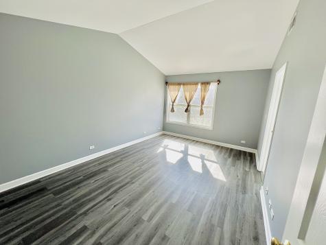 925 Sheridan Circle Naperville IL 60563