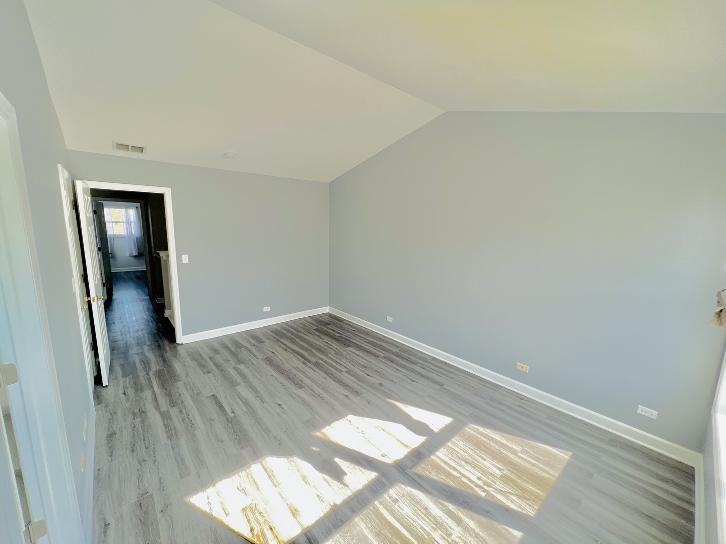 925 Sheridan Circle Naperville IL 60563