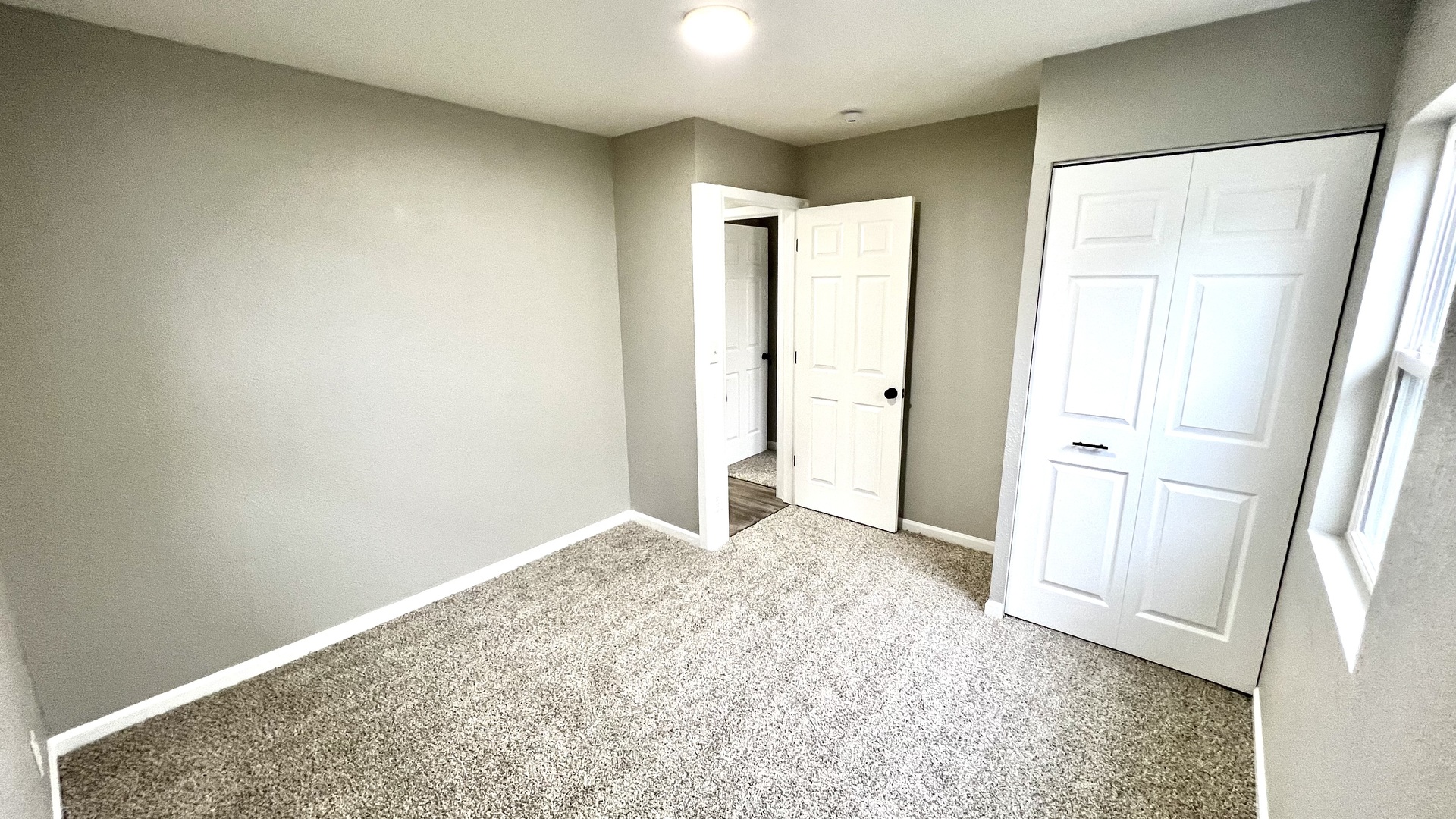 859 Foran Lane Aurora IL 60506