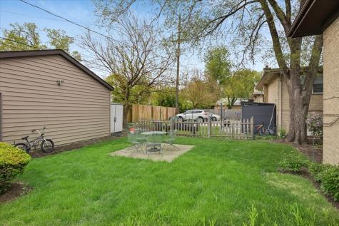255 East Burlington Street Riverside IL 60546