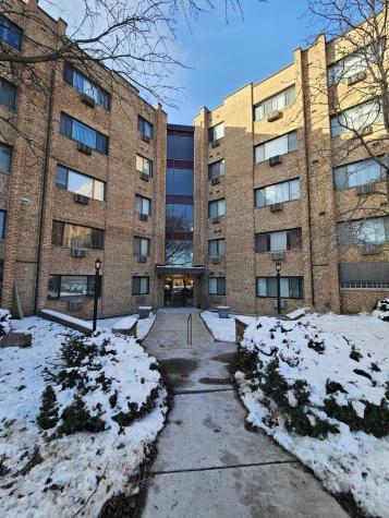 5358 North Cumberland Avenue Chicago IL 60656