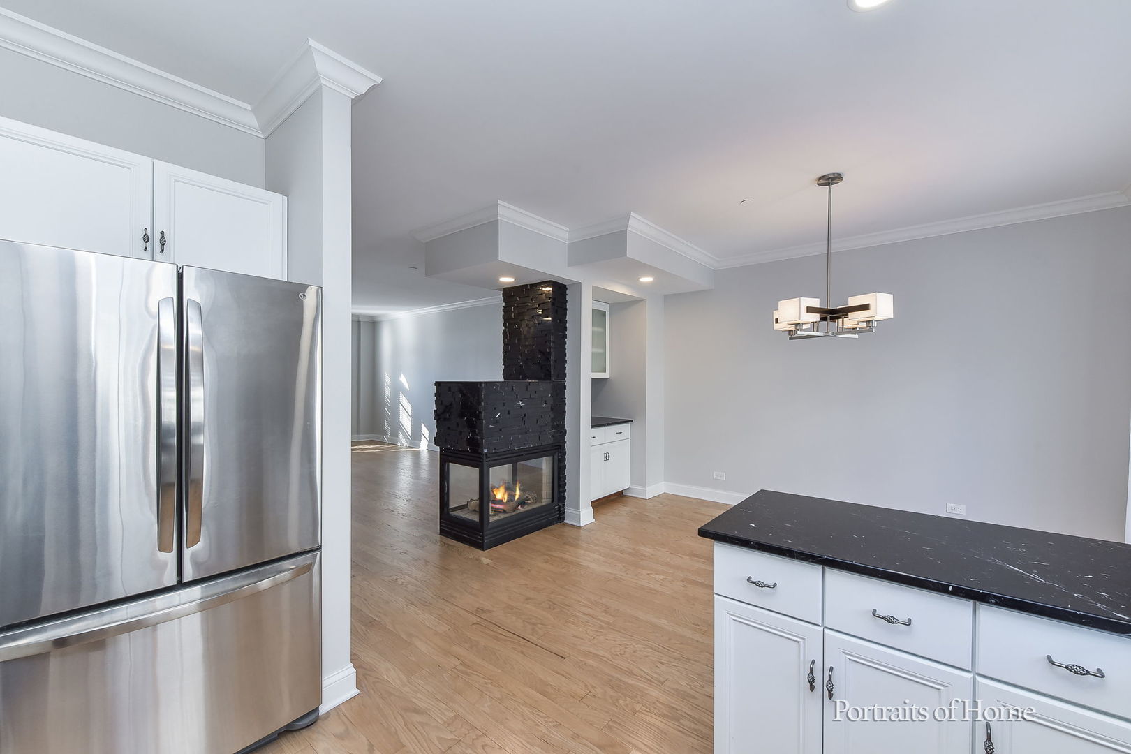 850 Shandrew Drive Naperville IL 60540