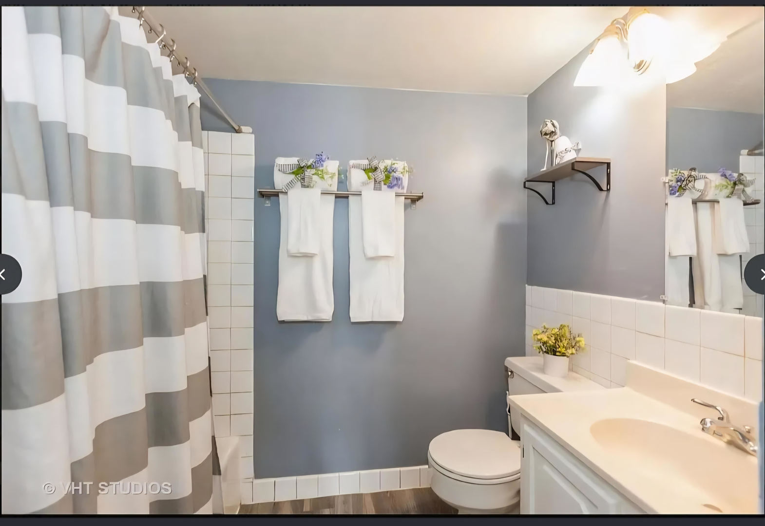 5S066 Pebblewood Lane Naperville IL 60563
