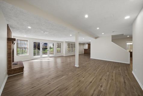 1215 Triple Crown Court Bartlett IL 60103