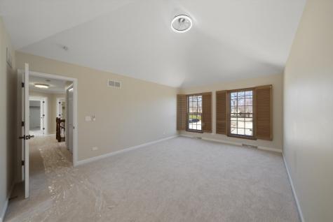 1215 Triple Crown Court Bartlett IL 60103