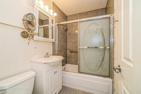 1450 Sandpebble Drive Wheeling IL 60090