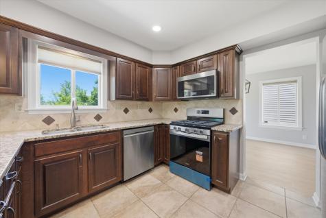 21854 West Kentwood Drive Plainfield IL 60544