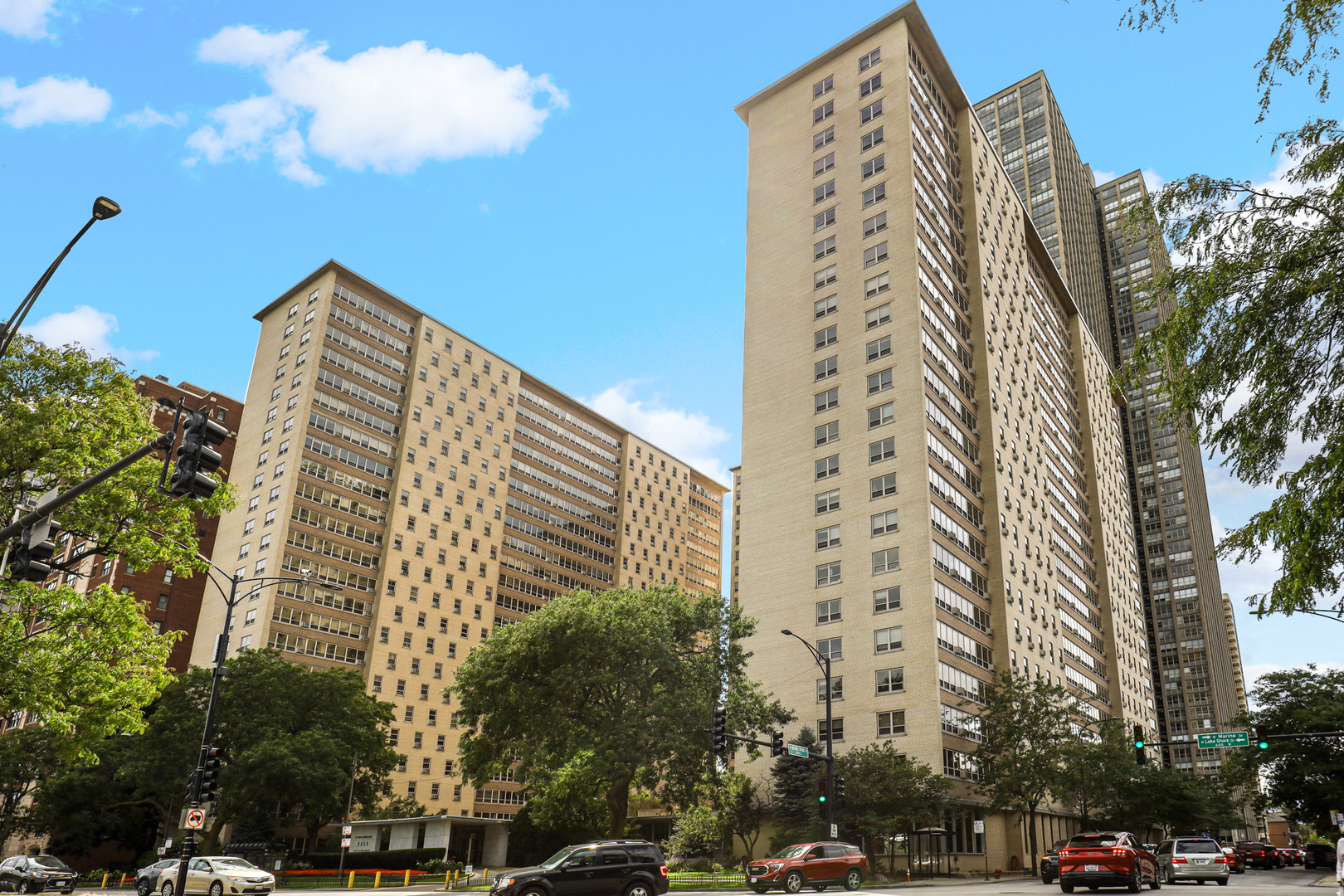 3950 North Lake Shore Drive Chicago IL 60613