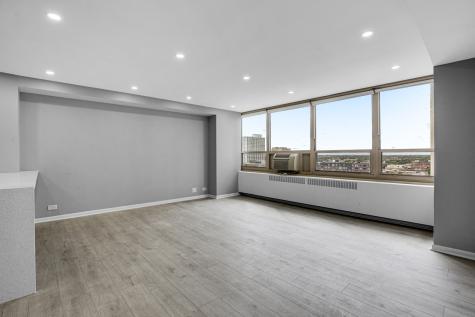 3950 North Lake Shore Drive Chicago IL 60613