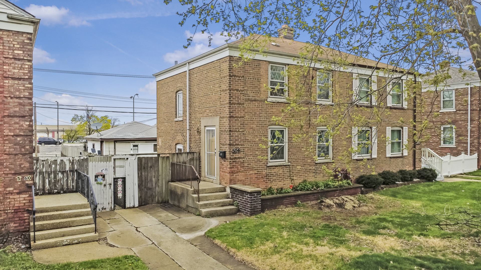 5156 West 63rd Place Chicago IL 60638