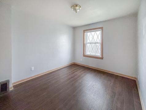 5156 West 63rd Place Chicago IL 60638