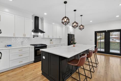 2514 Harvey Avenue Berwyn IL 60402