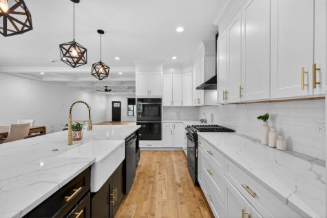 2514 Harvey Avenue Berwyn IL 60402