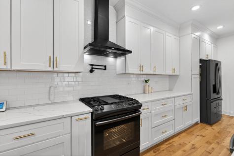 2514 Harvey Avenue Berwyn IL 60402