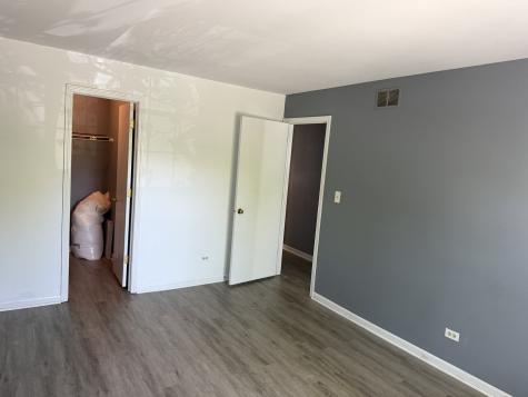 1251 Bradwell Lane Mundelein IL 60060