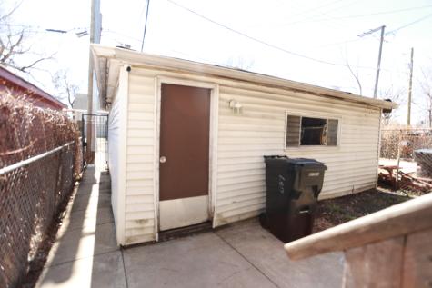637 West 59th Street Chicago IL 60621