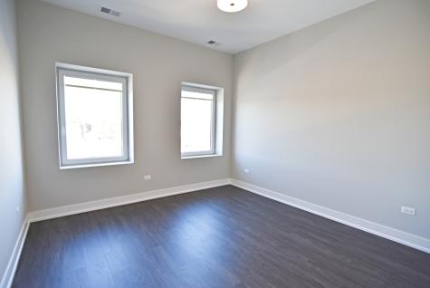1730 West Greenleaf Avenue Chicago IL 60626