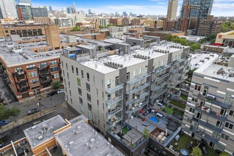122 South Aberdeen Street Chicago IL 60607