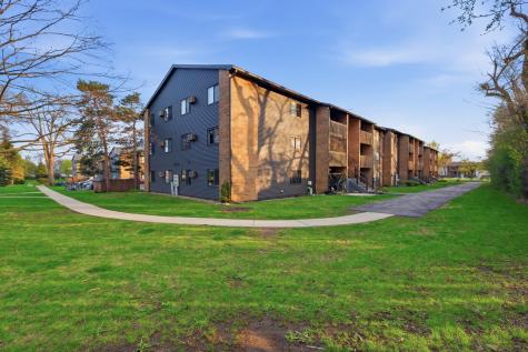 621 Virginia Road Crystal Lake IL 60014