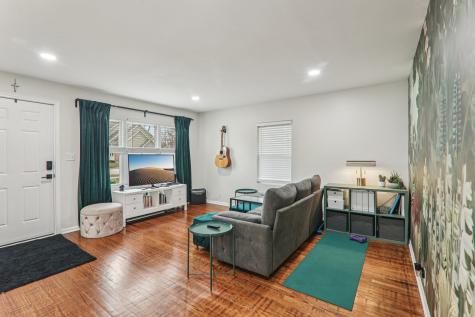 502 North Smith Street Palatine IL 60067