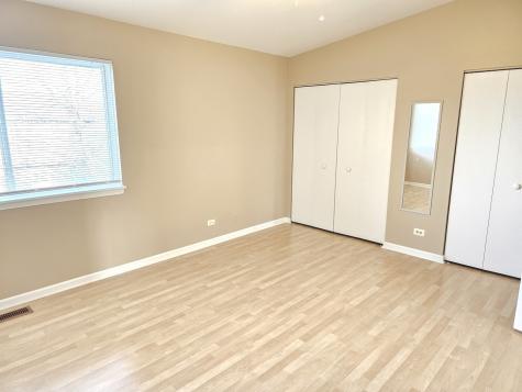 2315 North Meadows Lane Round Lake Beach IL 60073
