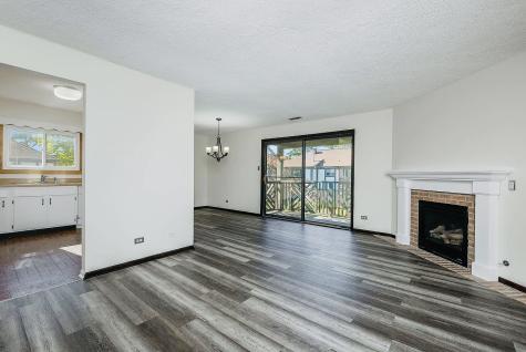 865 Sheldon Court Wheaton IL 60189