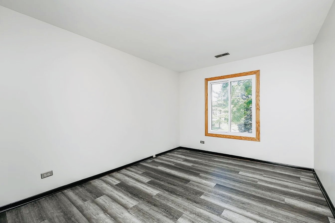 865 Sheldon Court Wheaton IL 60189