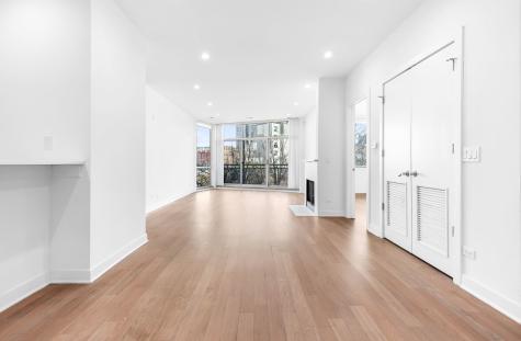 914 West Hubbard Street Chicago IL 60642