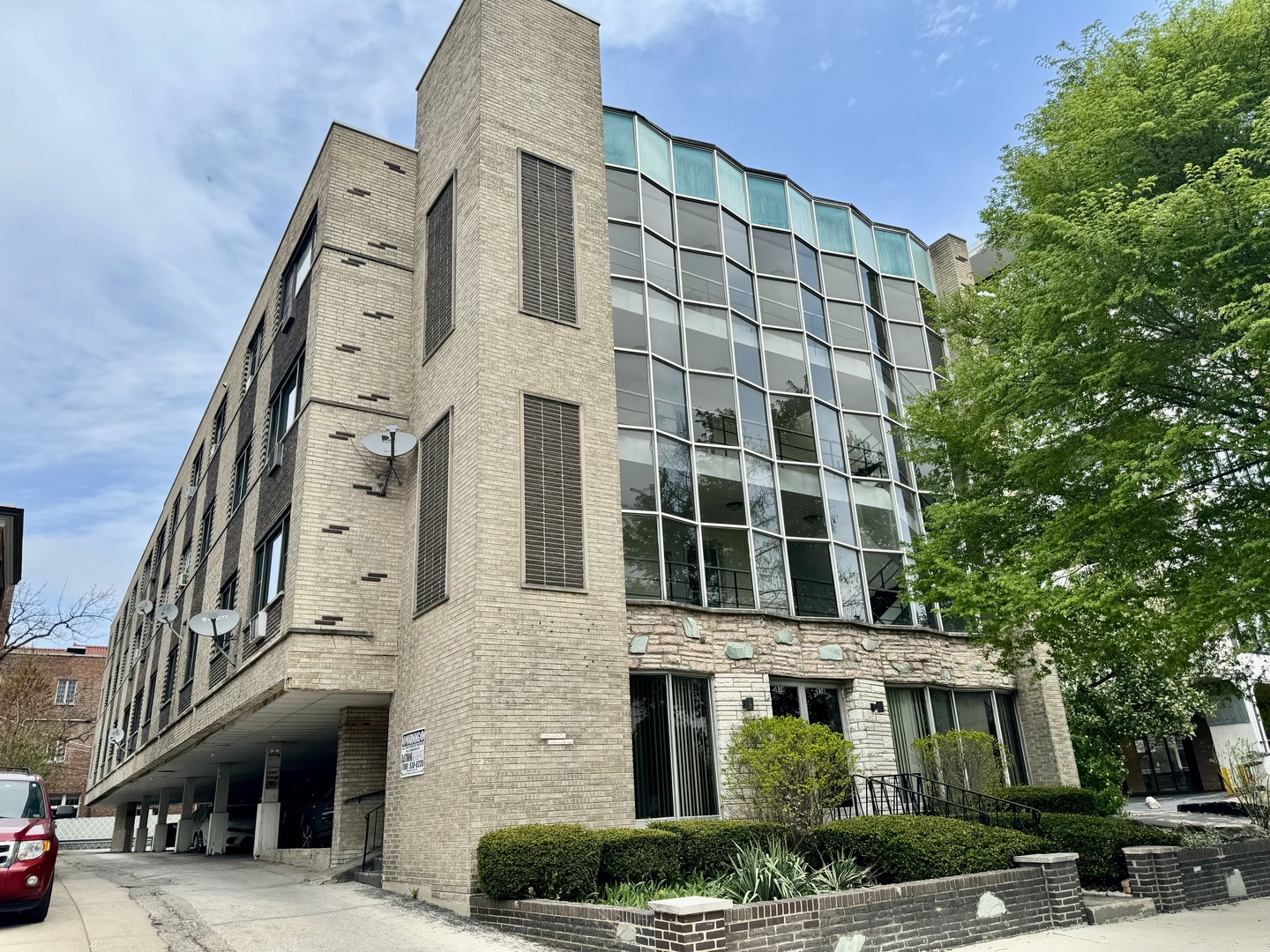 938 North Boulevard Oak Park IL 60301